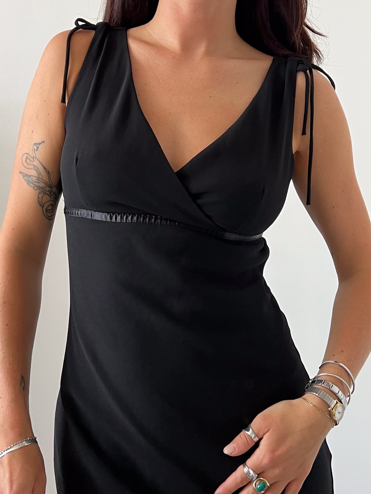 LITTLE BLACK DRESS