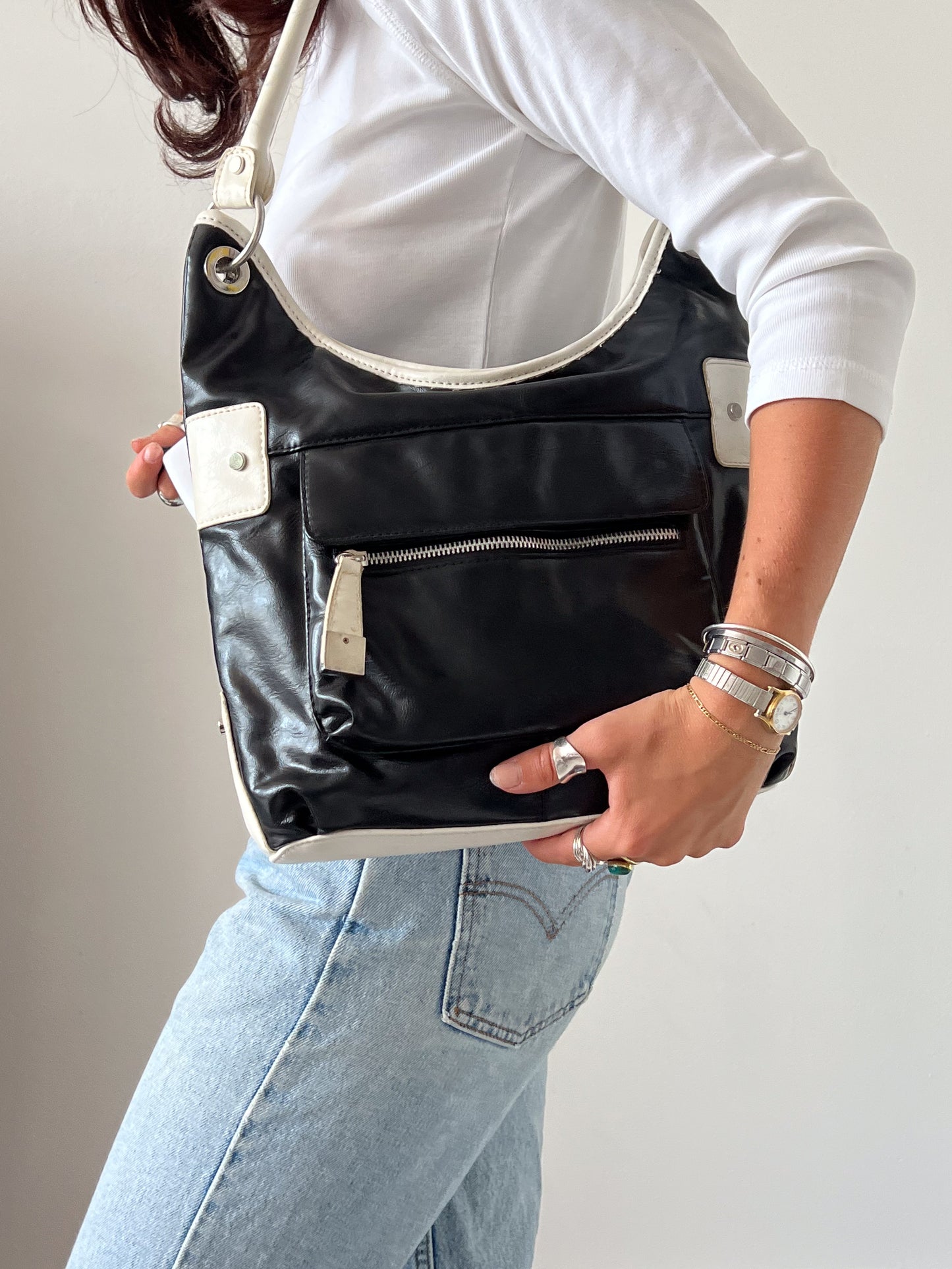 BLACK & WHITE BAG