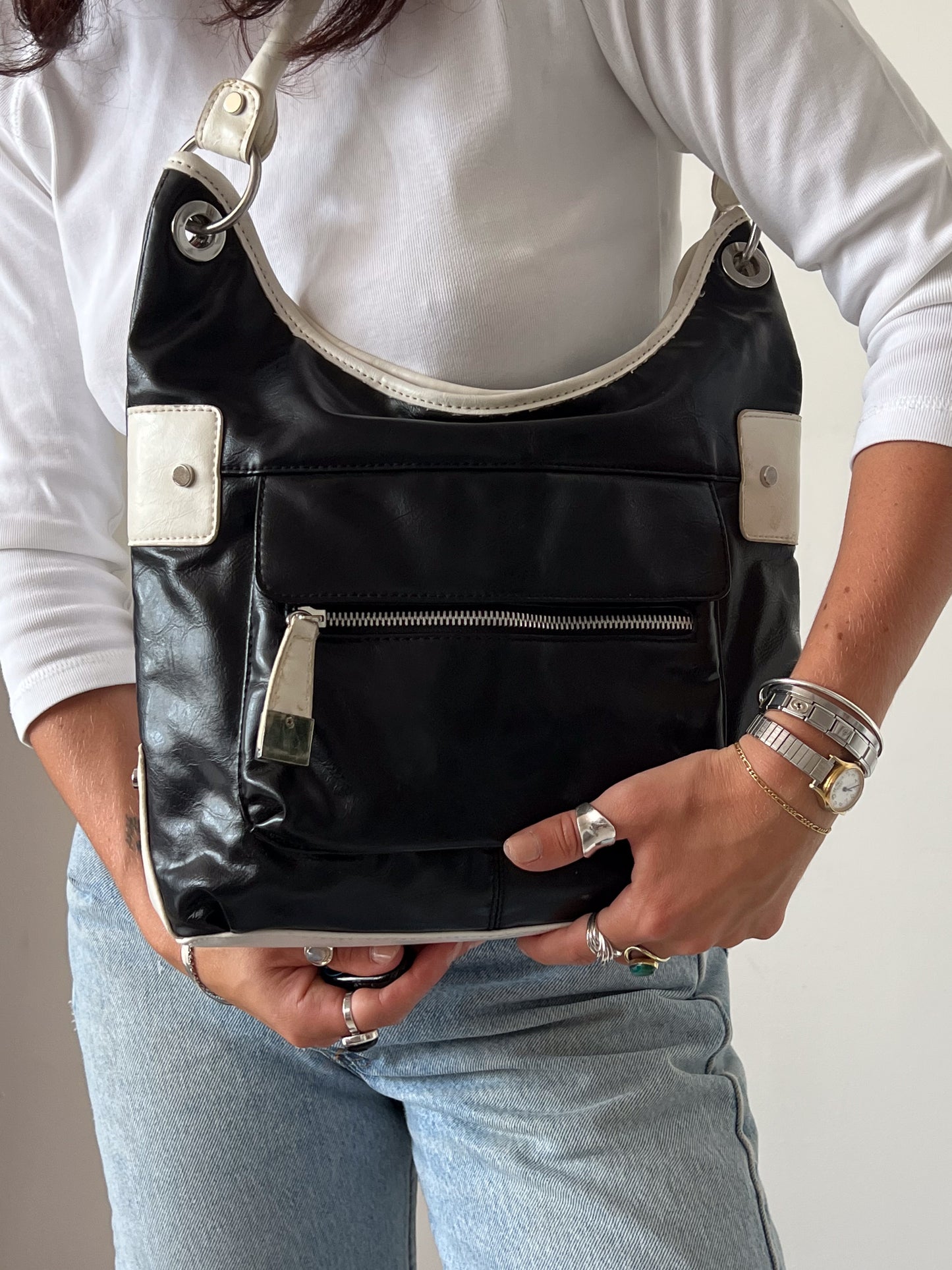 BLACK & WHITE BAG