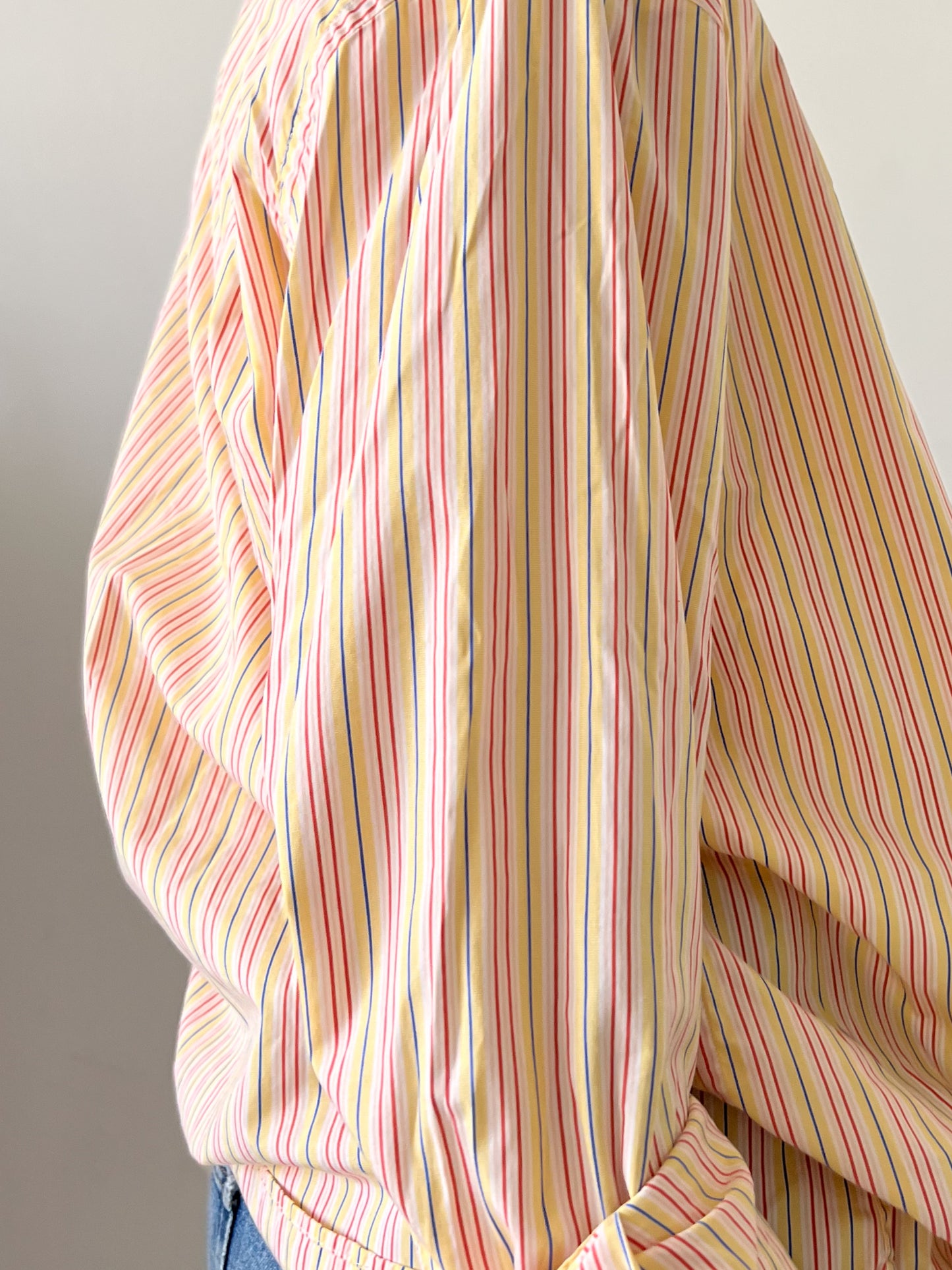 GAP STRIPED BUTTON SHIRT