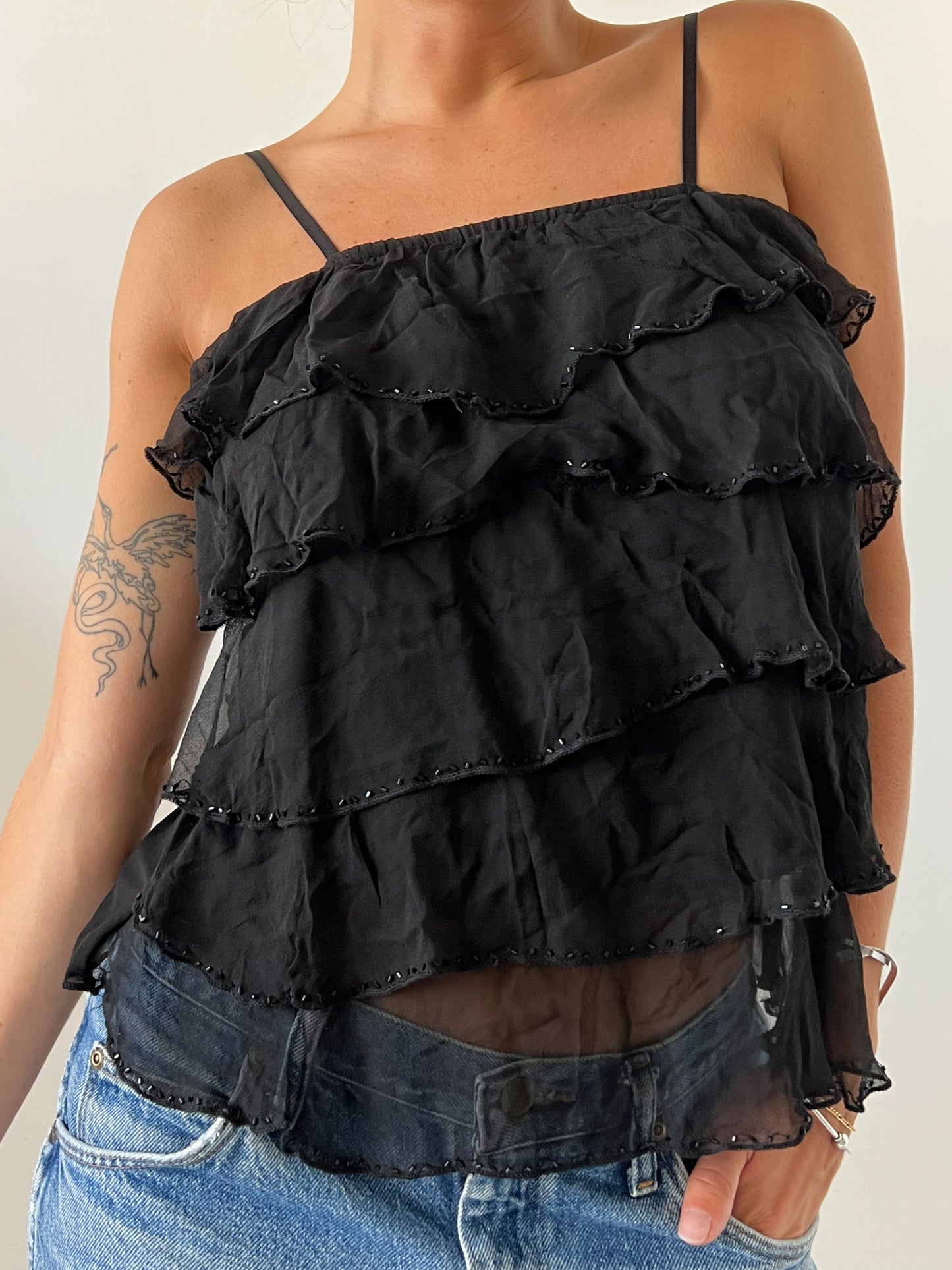 BLACK RUFFLE TANK