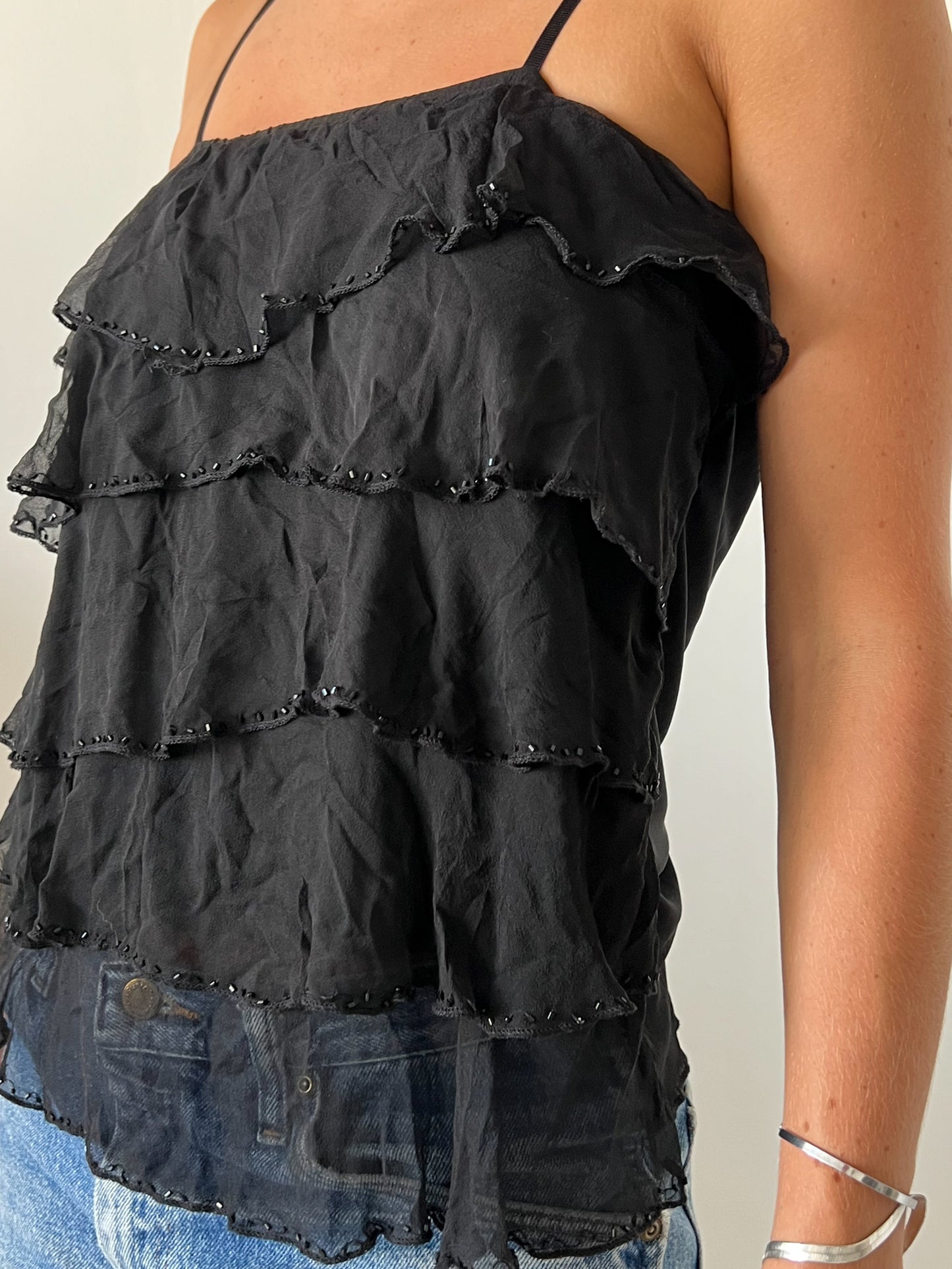 BLACK RUFFLE TANK