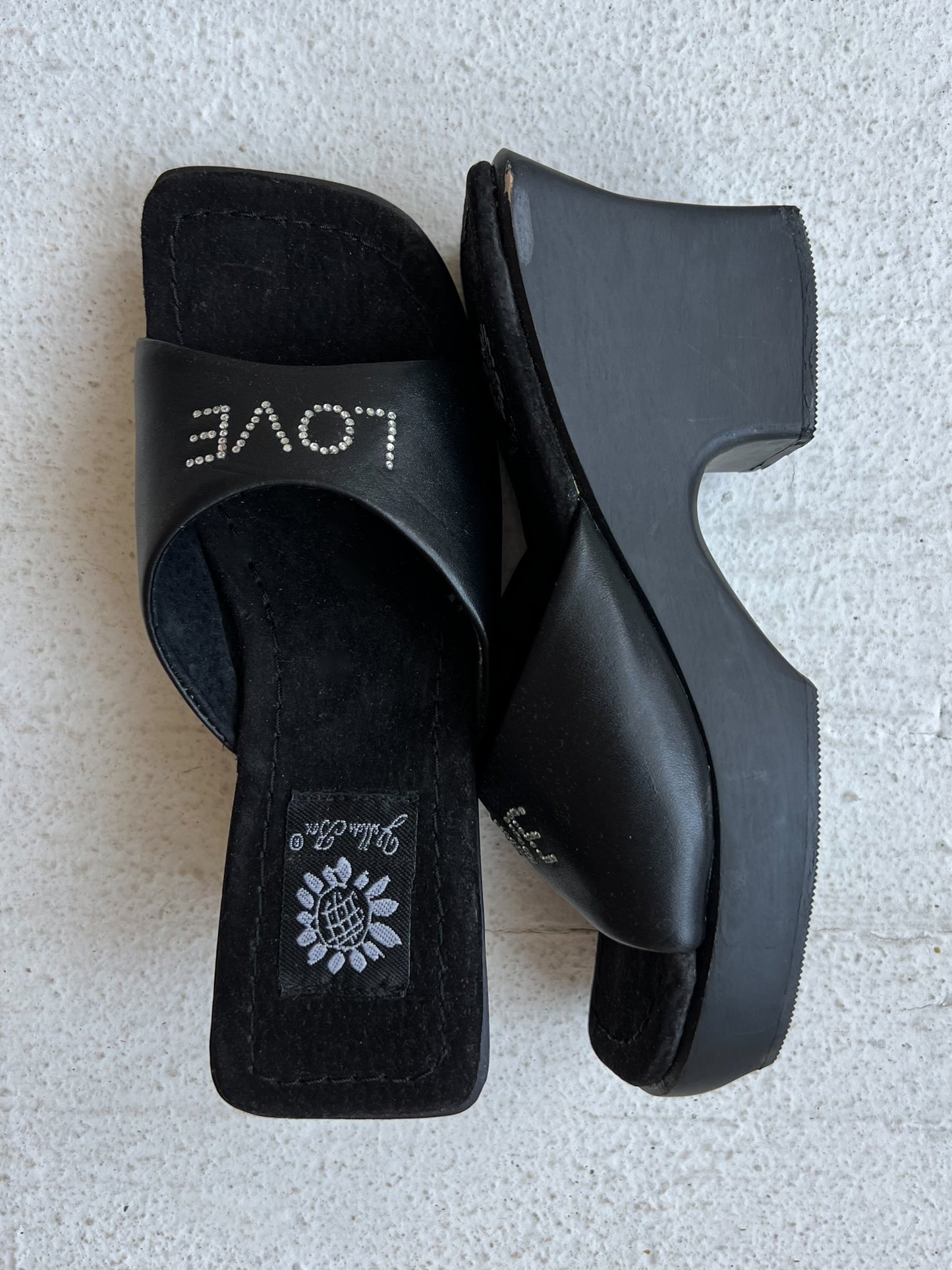 LOVE PLATFORMS