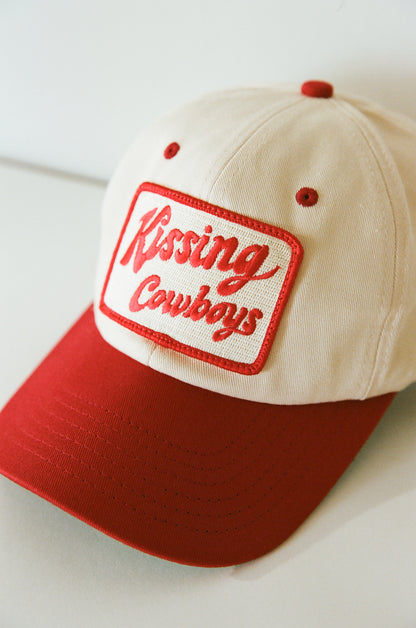 KISSING COWBOYS HAT