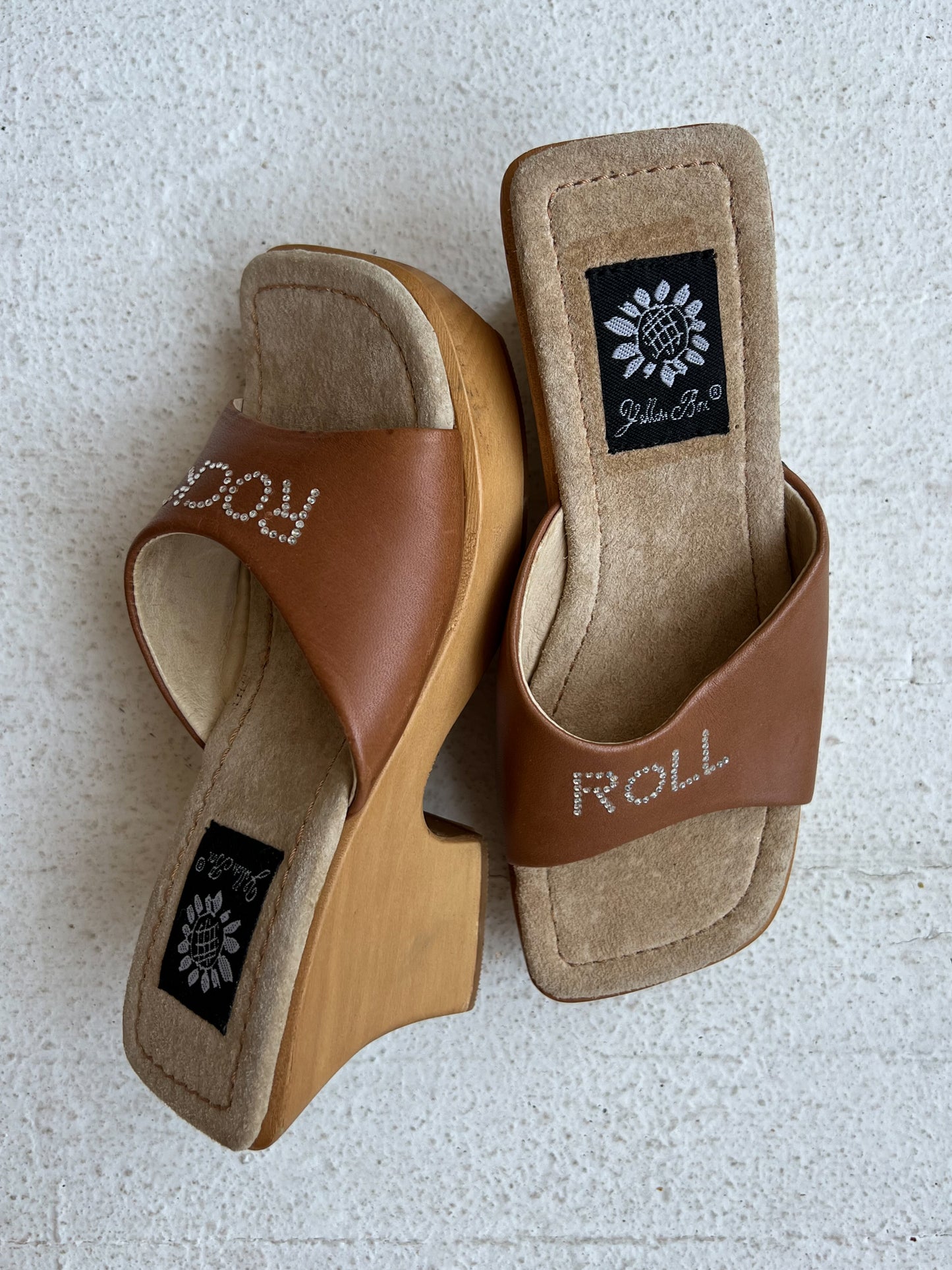 ROCK N ROLL PLATFORMS